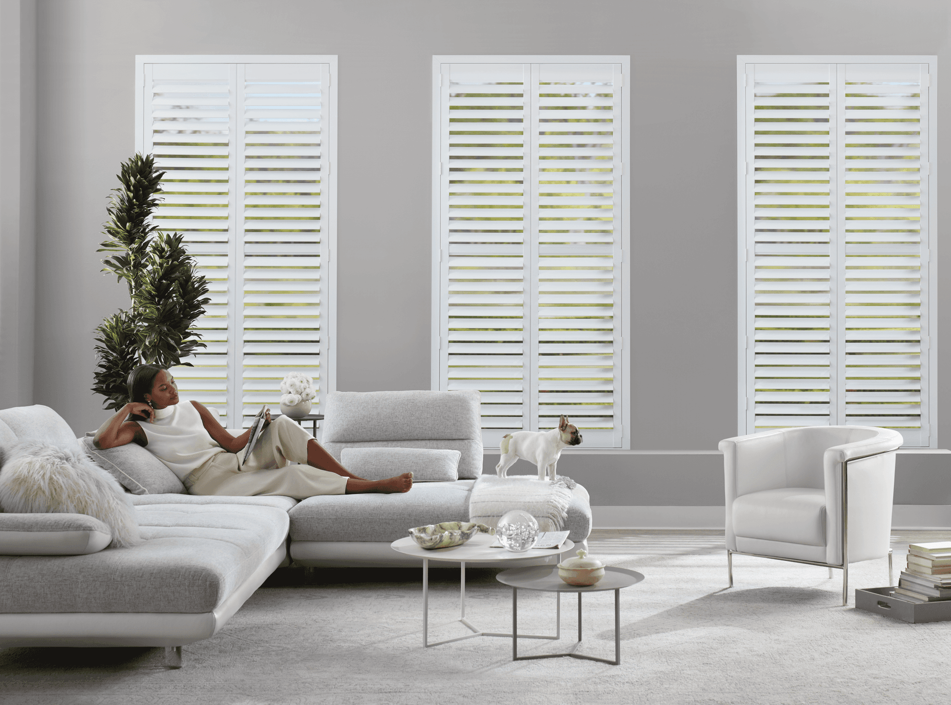 SoftClose™ Louvers for NewStyle® Hybrid Shutters